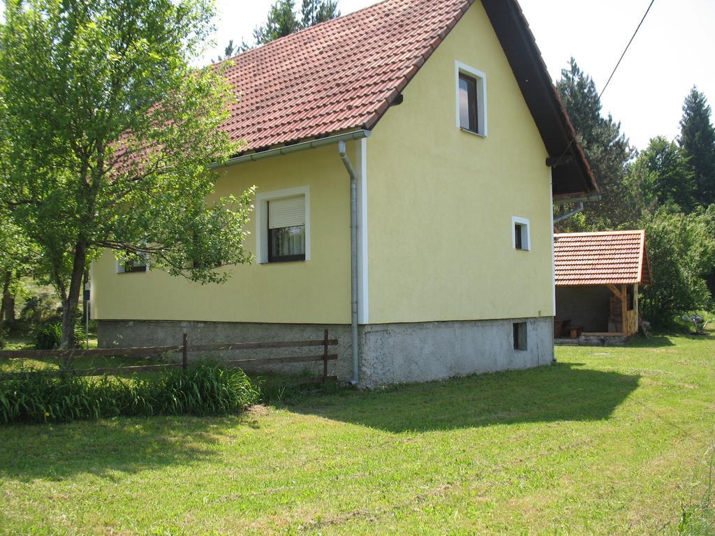Holiday Home Lana Saborsko Δωμάτιο φωτογραφία