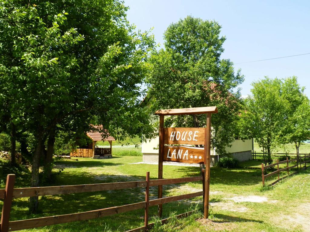 Holiday Home Lana Saborsko Δωμάτιο φωτογραφία