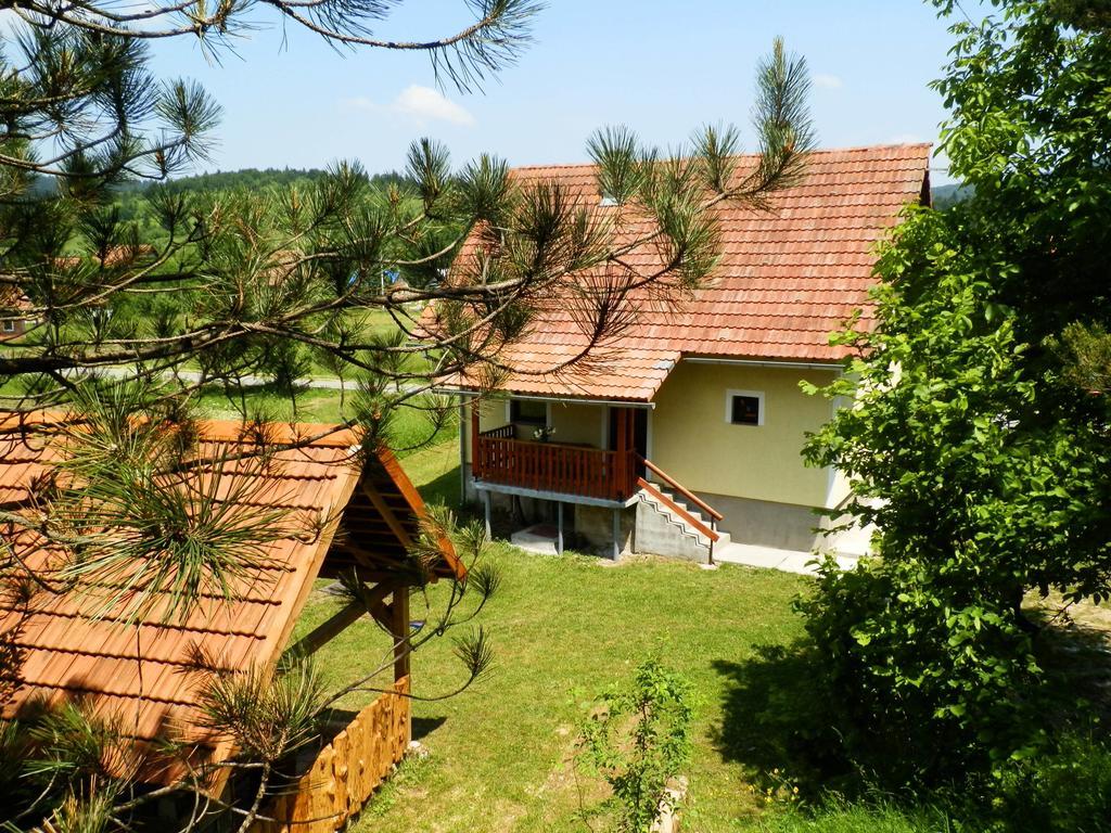 Holiday Home Lana Saborsko Δωμάτιο φωτογραφία