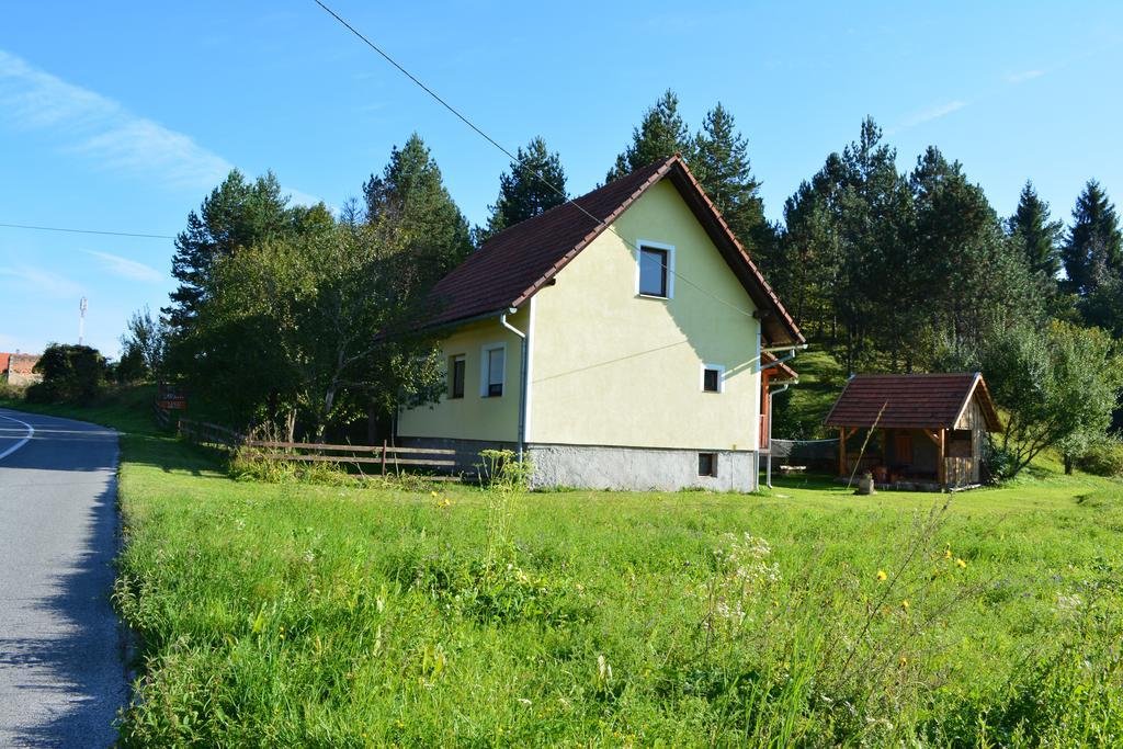 Holiday Home Lana Saborsko Εξωτερικό φωτογραφία