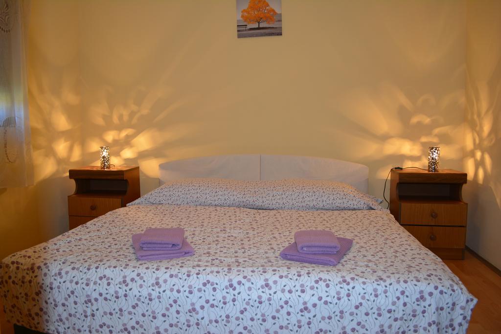 Holiday Home Lana Saborsko Εξωτερικό φωτογραφία